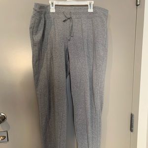 Athletic Loose Sweatpants - Super Comfy